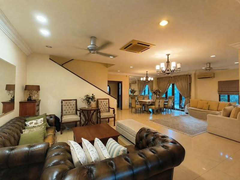 Rumah Kluster untuk Dijual di Seksyen 13 (Shah Alam) - Nor Khafadzah - Living Room - PropertyGuru.com.my