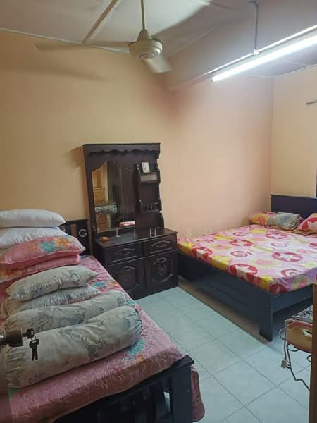 2-storey Terraced House for Sale in Bandar Selesa Jaya (Skudai) - Ong Lih Shyan - Bedroom - PropertyGuru.com.my