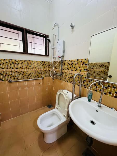 Rumah Teres 2-Tingkat untuk Dijual di Setiawangsa (Kuala Lumpur) - Mohd Aizat Saiful Bahri - Bathroom - PropertyGuru.com.my