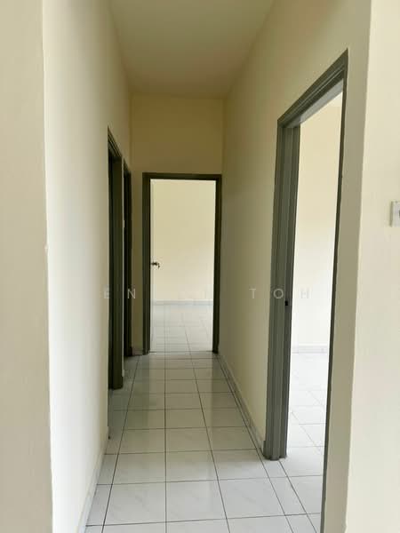 Apartment for Rent at Suria Kipark Damansara - Jenson Toh - Corridor - PropertyGuru.com.my