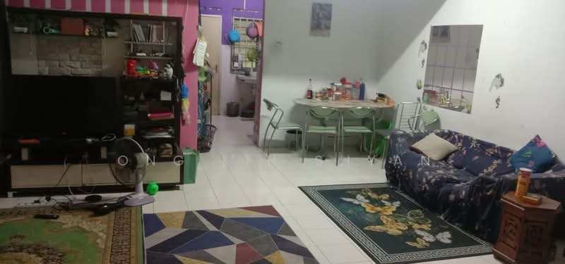 Rumah Teres 2 Tingkat untuk Dijual di Taman Cahaya Masai (Pasir Gudang) - Ong Lih Shyan - Living Room - PropertyGuru.com.my