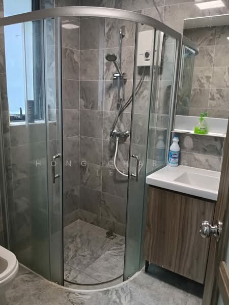 Twin Villa for Rent in Forest City (Gelang Patah) - Hong Charng Lee - Bathroom - PropertyGuru.com.my