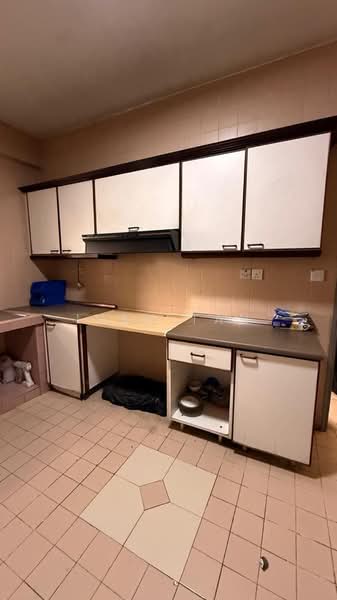 Condominium for Sale at The Vistana - Ivan Tan - Kitchen - PropertyGuru.com.my