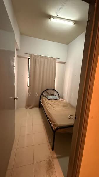 Condominium for Sale at The Vistana - Ivan Tan - Bedroom - PropertyGuru.com.my
