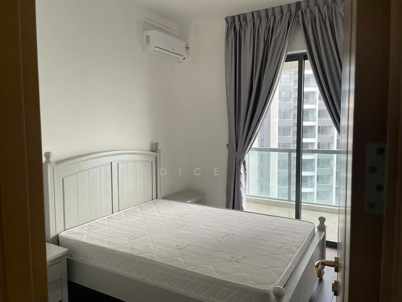 Servis Apartment untuk Disewa di R&F Princess Cove Phase 1 - Candice Lok - Bedroom - PropertyGuru.com.my