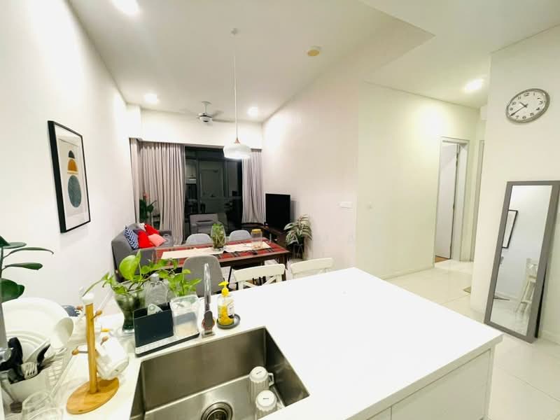 Servis Apartment untuk Disewa di The Ridge - Sam Jamal - Living Room - PropertyGuru.com.my