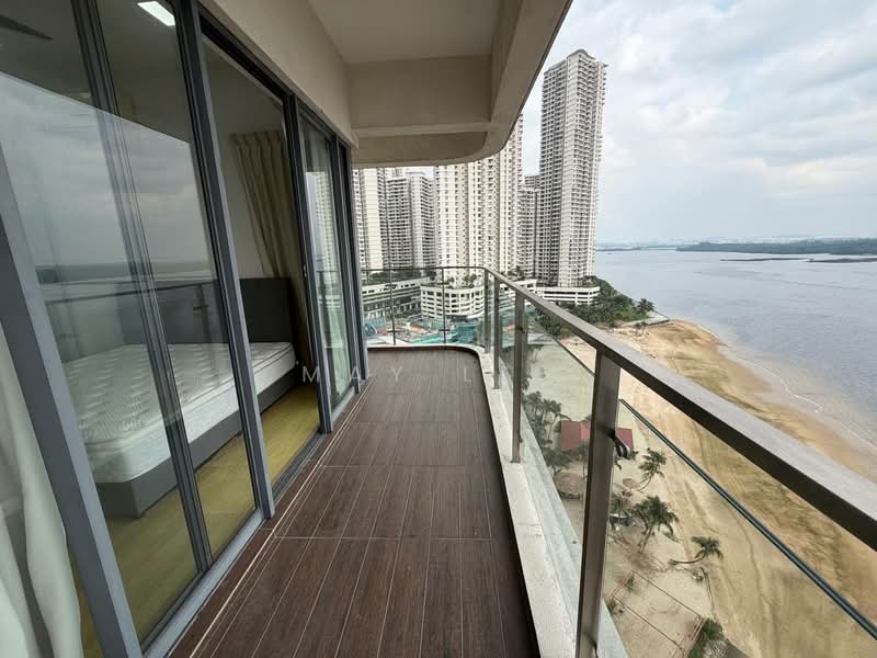 Pangsapuri untuk Dijual di Royal Strand @ Country Garden Danga Bay - May Lee - Balcony - PropertyGuru.com.my
