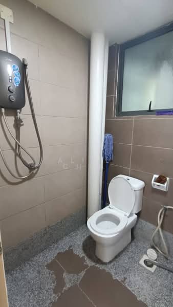 Service Residence for Rent at ARC @ Austin Hills - Alice Chia - Bathroom - PropertyGuru.com.my