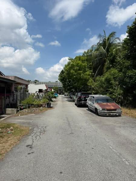 Terraced House for Sale in Batu 9 (Cheras) - Kok Wah Captain - Exterior - PropertyGuru.com.my