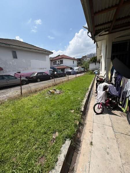 Terraced House for Sale in Batu 9 (Cheras) - Kok Wah Captain - Exterior - PropertyGuru.com.my