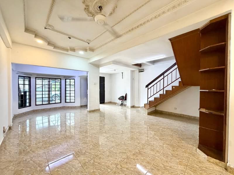 2-storey Terraced House for Sale in Saujana Utama (Selangor) - Mahafiz . - Living Room - PropertyGuru.com.my