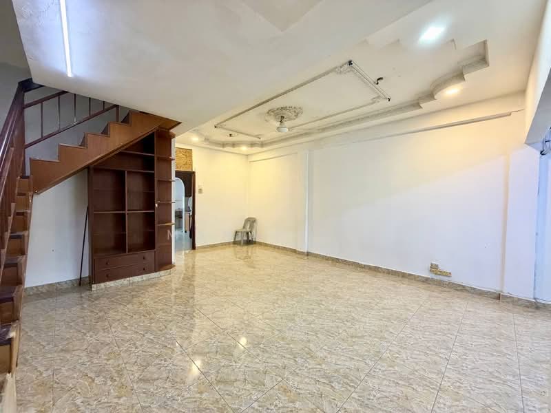 2-storey Terraced House for Sale in Saujana Utama (Selangor) - Mahafiz . - Living Room - PropertyGuru.com.my