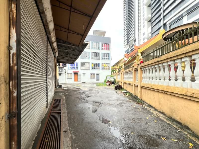 Shop for Rent in Jalan Pudu (KL City Centre) - Desmond Tang - Exterior - PropertyGuru.com.my