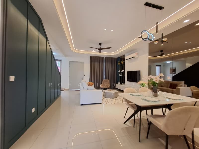 2-storey Terraced House for Sale in Kuala Kubu Bharu (Selangor) - Rohani Daud - Living Room - PropertyGuru.com.my