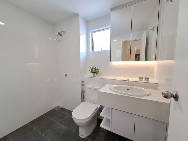 2-storey Terraced House for Sale in Kuala Kubu Bharu (Selangor) - Rohani Daud - Bathroom - PropertyGuru.com.my