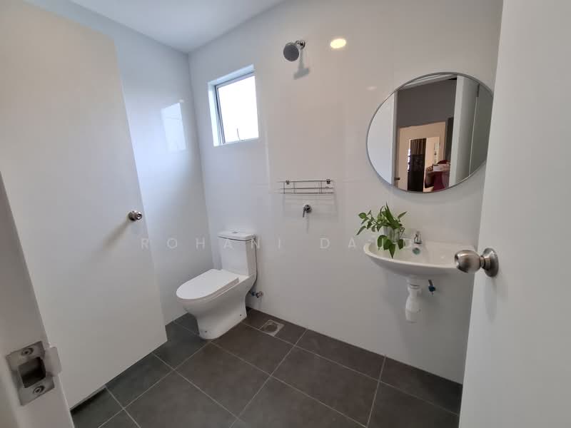 2-storey Terraced House for Sale in Kuala Kubu Bharu (Selangor) - Rohani Daud - Bathroom - PropertyGuru.com.my