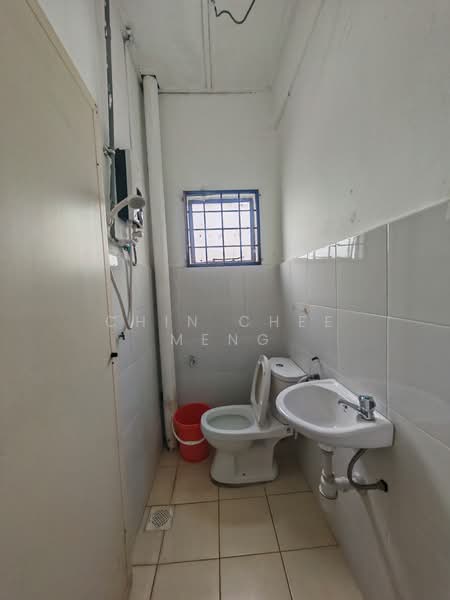 Rumah Bandar untuk Disewa di Pandan Indah (Ampang) - Chin Chee Meng - Bathroom - PropertyGuru.com.my