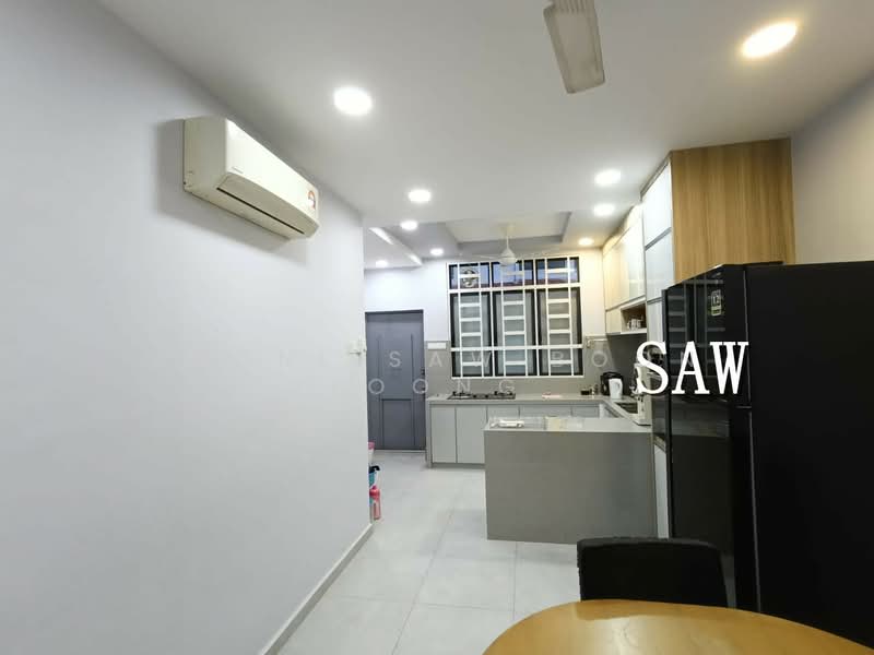 Terraced House for Sale in Kampung Sungai Nibong (Bayan Lepas) - Zhonl Saw Boon Loong - Kitchen - PropertyGuru.com.my