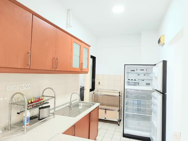 Condominium for Rent at Sri Putramas - Moh . - Kitchen - PropertyGuru.com.my