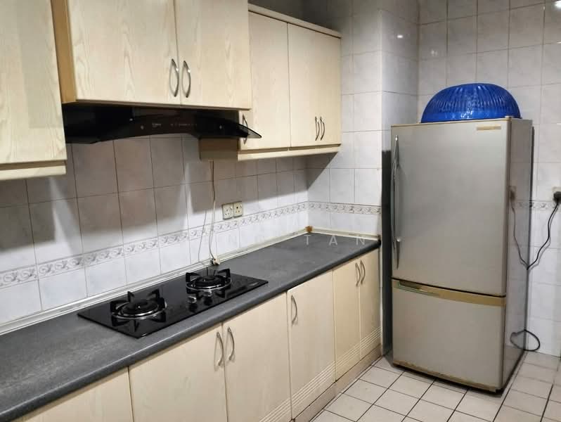 Condominium for Rent at Riverine Emerald - Jeno Tan - Kitchen - PropertyGuru.com.my