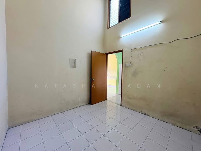 Rumah Teres 1 Tingkat untuk Dijual di Banting (Selangor) - Natasha Shadan - Interior - PropertyGuru.com.my