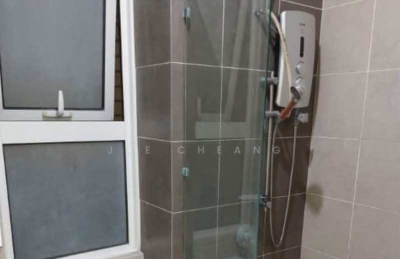 Kondominium untuk Disewa di Damansara Foresta - Joe Cheang - Bathroom - PropertyGuru.com.my