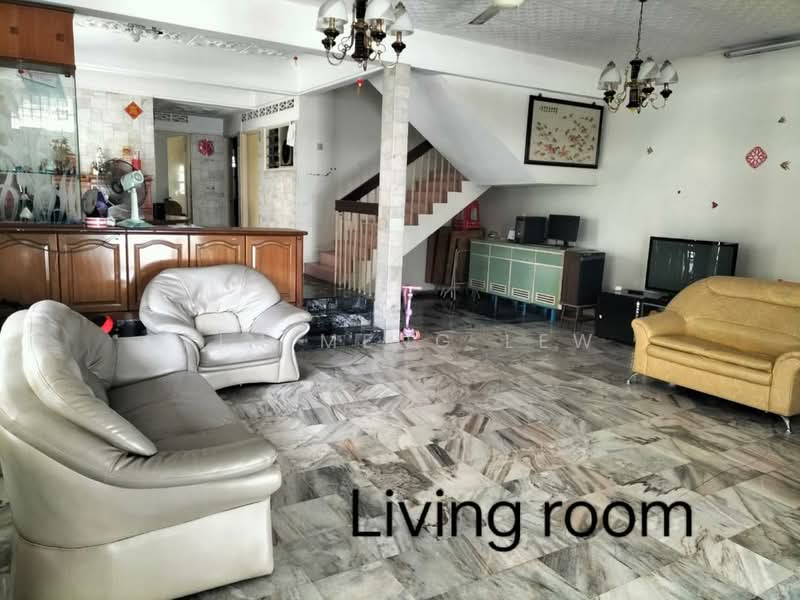 Semi-Detached House for Sale in Jalan Ipoh (Kuala Lumpur) - Kim Meng Lew - Living Room - PropertyGuru.com.my