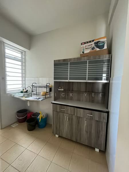 Pangsapuri untuk Disewa di Residensi Rumpun Bahagia (Residensi Melaka Tengah 1) - Derrick Yee - Kitchen - PropertyGuru.com.my