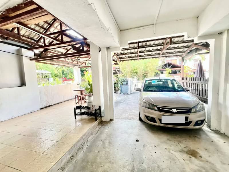 2-storey Terraced House for Sale in Bandar Sunway (Sunway) - Natasha Shadan - Exterior - PropertyGuru.com.my