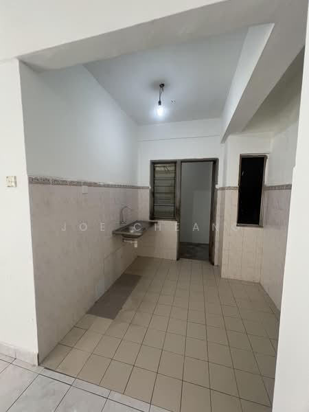 Kondominium untuk Dijual di Pelangi Damansara - Joe Cheang - Kitchen - PropertyGuru.com.my