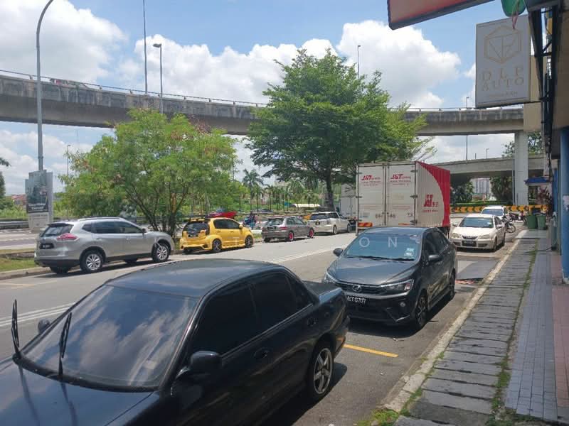 Shop for Rent in Seri Kembangan (Selangor) - Katty Soon - Exterior - PropertyGuru.com.my