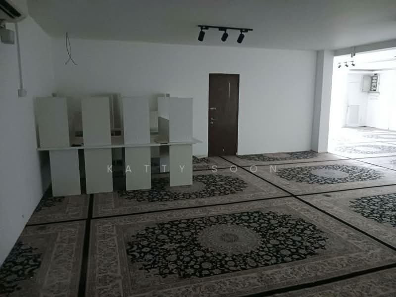 Shop for Rent in Seri Kembangan (Selangor) - Katty Soon - Interior - PropertyGuru.com.my