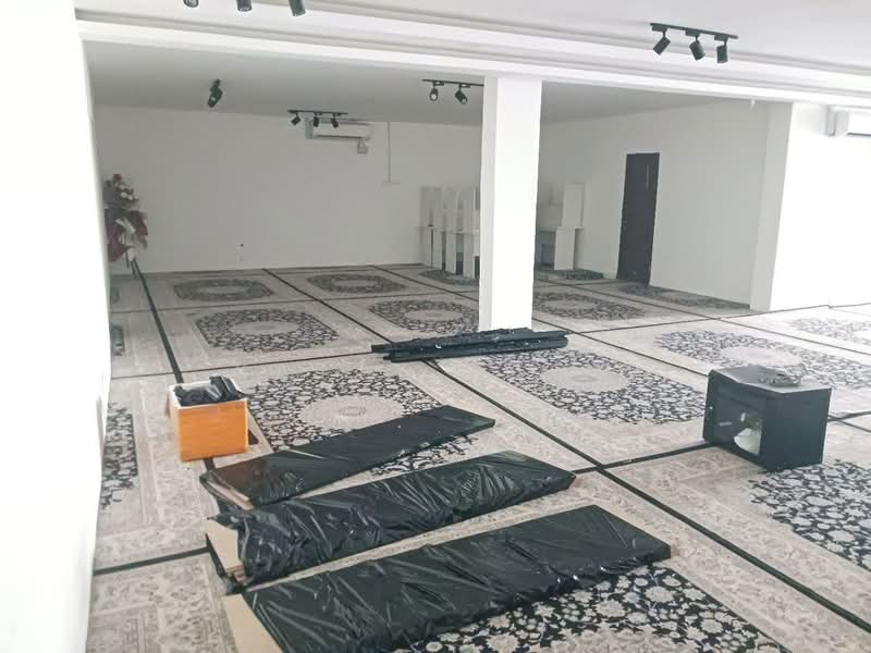 Shop for Rent in Seri Kembangan (Selangor) - Katty Soon - Interior - PropertyGuru.com.my