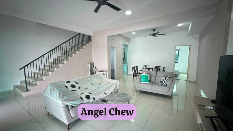 Rumah Teres 2 Tingkat untuk Dijual di Bandar Cassia (Batu Kawan) - Angel Chew - Living Room - PropertyGuru.com.my