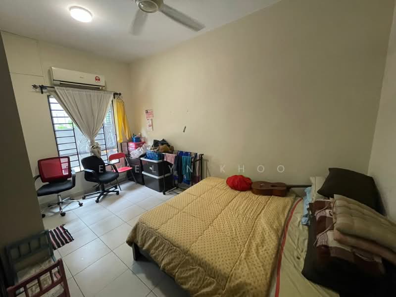 Semi-Detached House for Sale in Bandar Seri Coalfields (Sungai Buloh) - Evelyn Khoo - Bedroom - PropertyGuru.com.my