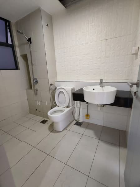 Service Residence for Rent at Residences @ 1 Tebrau - Nick Low - Bathroom - PropertyGuru.com.my