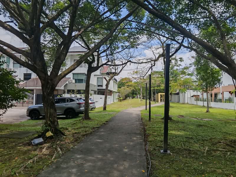 3-storey Terraced House for Sale in Lake Fields (Sungai Besi) - David Ting - Exterior - PropertyGuru.com.my