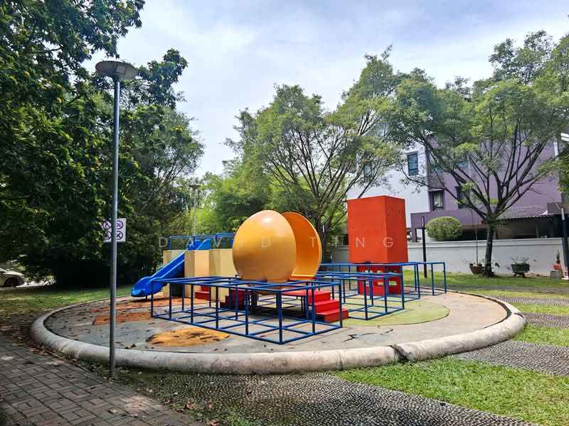 3-storey Terraced House for Sale in Lake Fields (Sungai Besi) - David Ting - Exterior - PropertyGuru.com.my