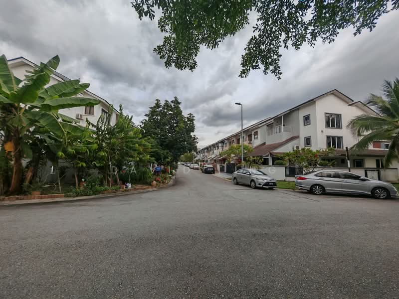 3-storey Terraced House for Sale in Lake Fields (Sungai Besi) - David Ting - Exterior - PropertyGuru.com.my