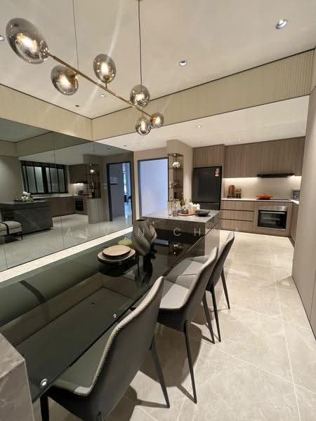 Kondominium untuk Dijual di Skyvilla Residences - Alvin Chua - Dining Room - PropertyGuru.com.my