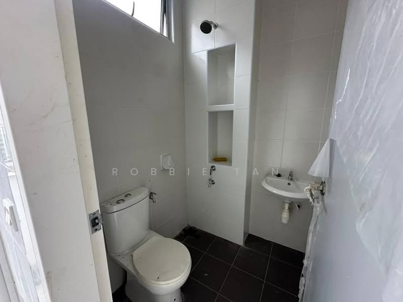 Rumah Teres 2-Tingkat untuk Disewa di Pontian (Johor) - Robbie Tan - PropertyGuru.com.my