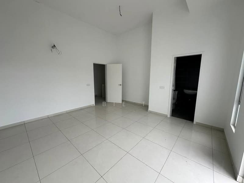 Rumah Teres 2 Tingkat untuk Disewa di Setia Eco Village (Gelang Patah) - Robbie Tan - PropertyGuru.com.my