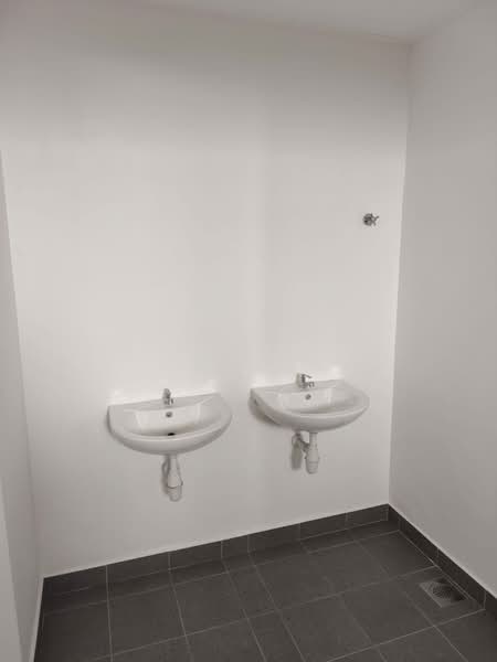 Shop / Office for Sale in Serene Heights (Semenyih) - CK Law - Bathroom - PropertyGuru.com.my