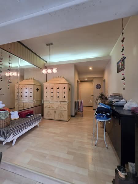 Kondominium untuk Dijual di Kelana Mahkota - Allen Tan - Living Room - PropertyGuru.com.my