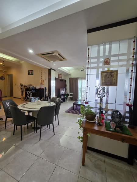 Kondominium untuk Dijual di Kelana Mahkota - Allen Tan - Living Room - PropertyGuru.com.my