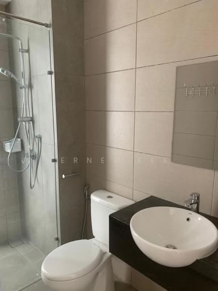 Kondominium untuk Disewa di The Elysia Park Residence - Werner Kee - Bathroom - PropertyGuru.com.my
