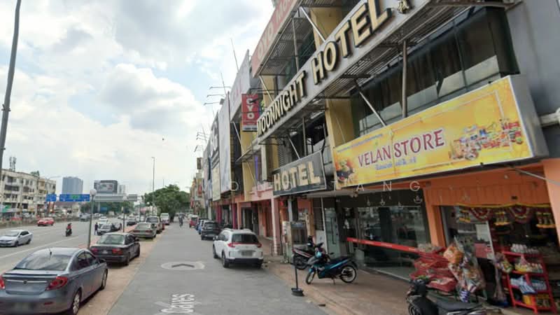 Shop / Office for Sale in Batu Caves (Selangor) - Desmond Tang - Exterior - PropertyGuru.com.my