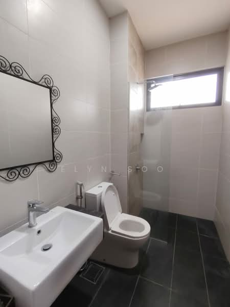 Rumah Berkembar untuk Dijual di Eco Sanctuary (Telok Panglima Garang) - Elyn Soo - Bathroom - PropertyGuru.com.my