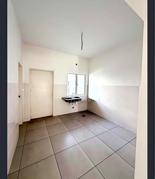 Rumah Teres 2 Tingkat untuk Dijual di Nilai Impian (Nilai) - Hawa Ibrahim - Kitchen - PropertyGuru.com.my