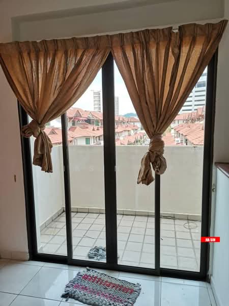 Semi-Detached House for Rent in Bukit Jambul (Penang) - Jiasin Yap - Balcony - PropertyGuru.com.my